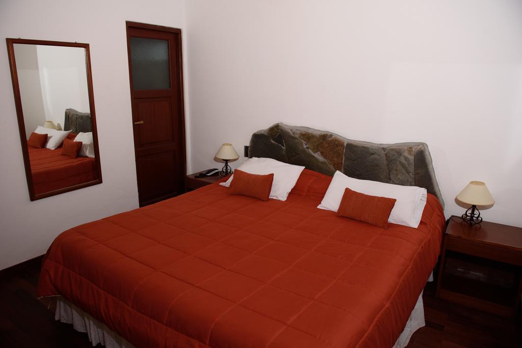 Hotel Selva Montana San Lorenzo  Eksteriør billede